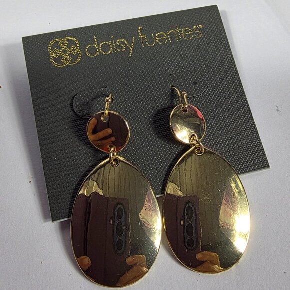 Daisy Fuentes Gold tone Drop/Dangle Earrings Teardrop Brass Fishhook Pierced - Picture 1 of 4